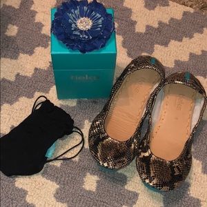 BRAND NEW Tieks by Gavrieli Copperhead Snake